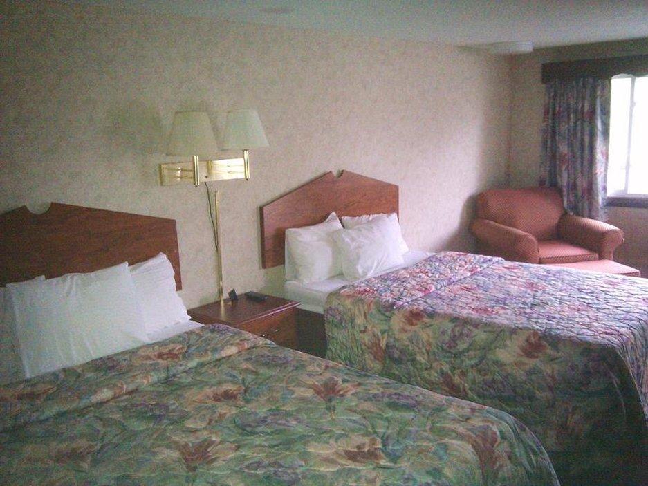 Dartmouth Motor Inn ภายนอก รูปภาพ